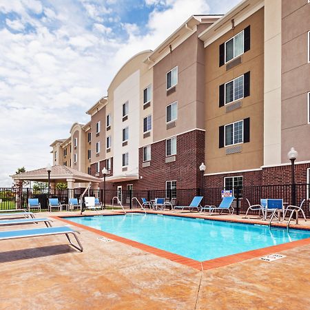 Candlewood Suites Del City By Ihg Esterno foto