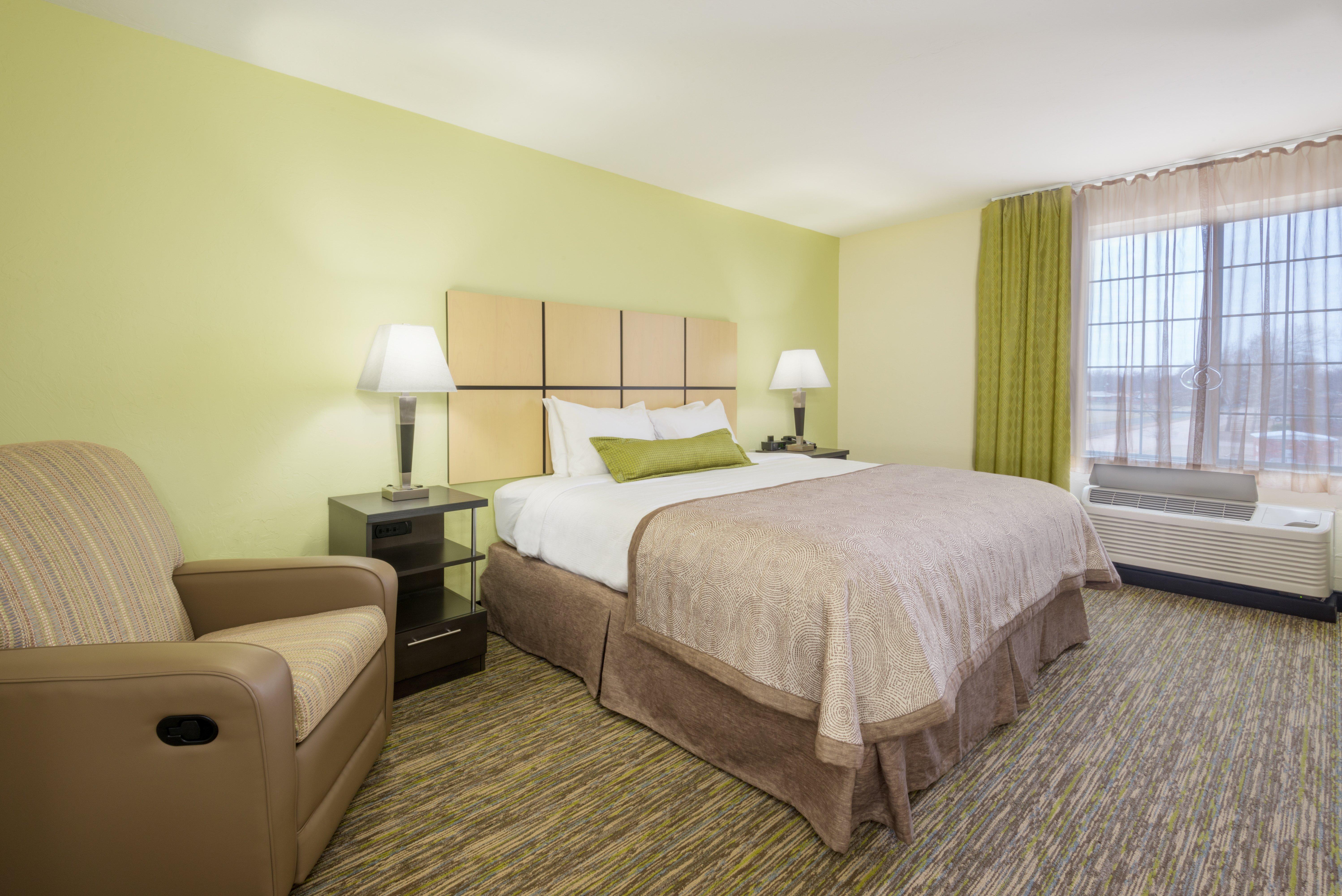 Candlewood Suites Del City By Ihg Esterno foto